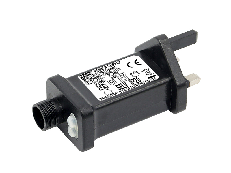 15W系列英规BS立式双按钮电源